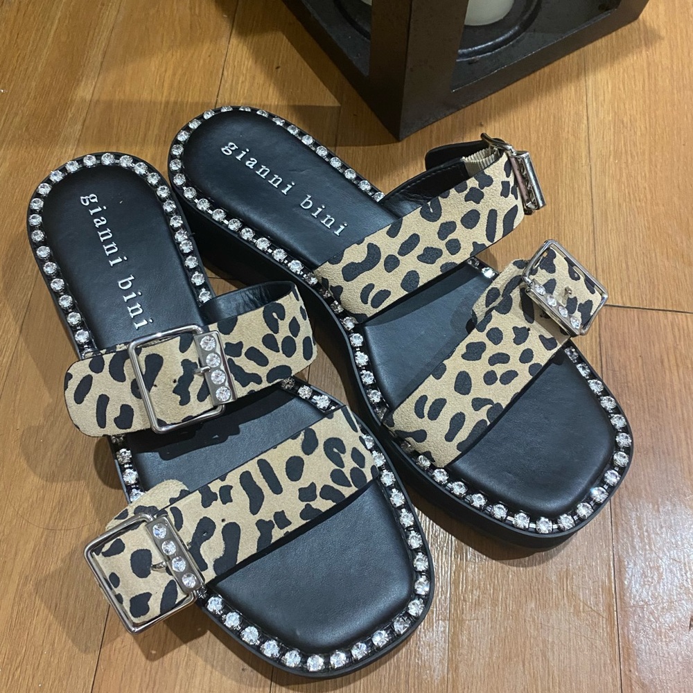 Gianni Bini Animal Print Rhinestone Sandals | Size 9.5